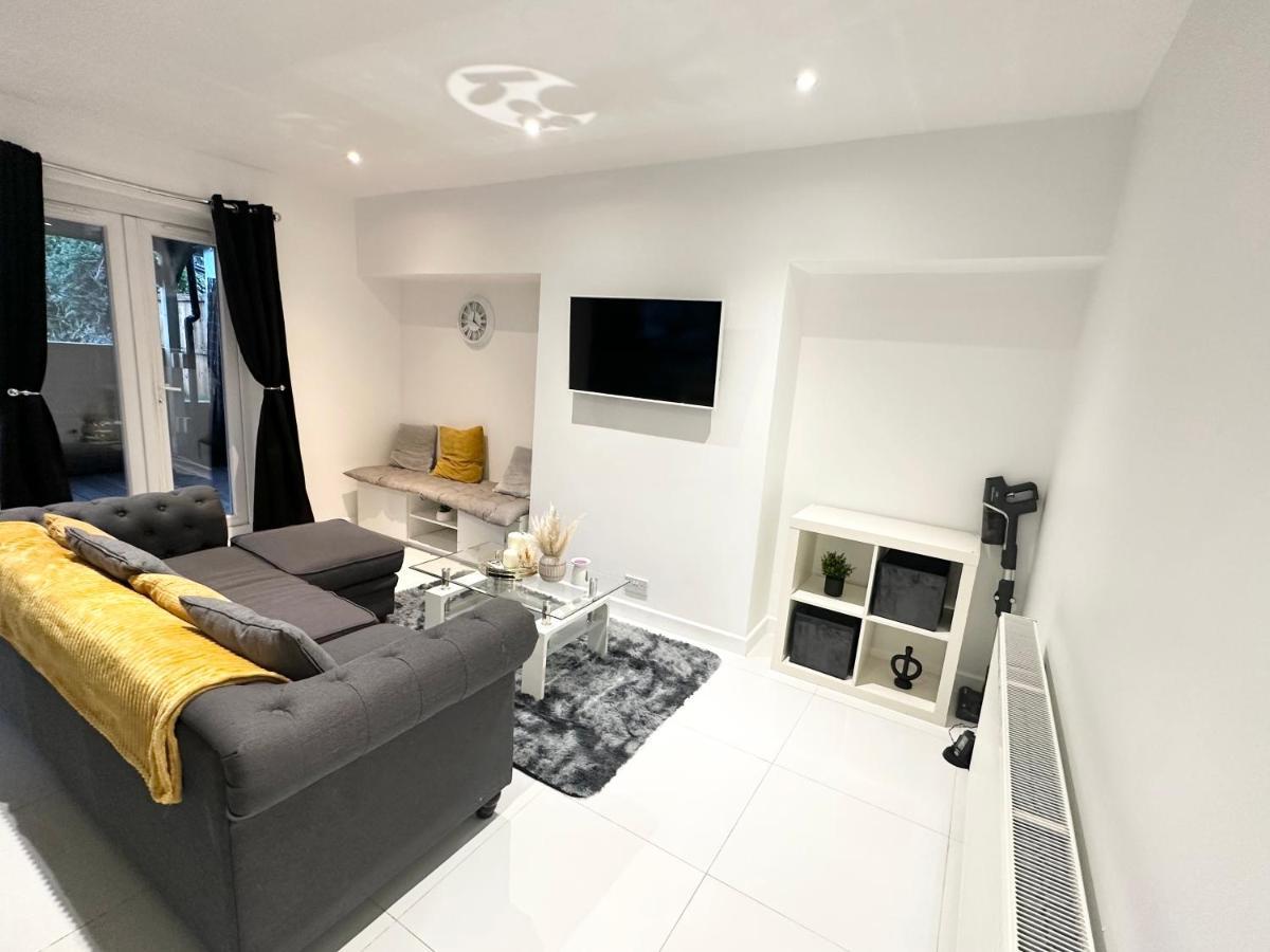 Charming 3-Bed Home Minutes From City Centre Nottingham Eksteriør billede